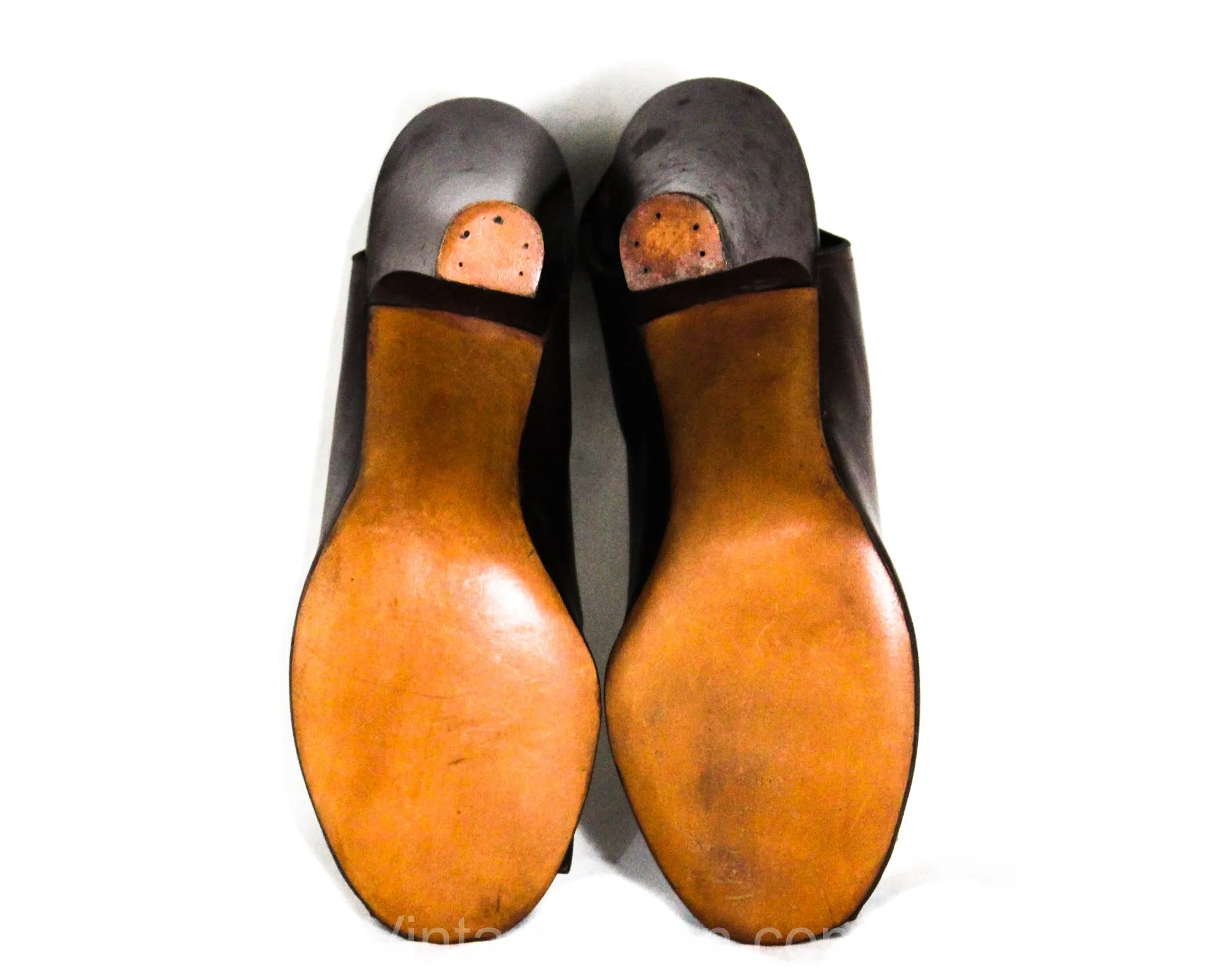 Size 4.5 1940s Brown Shoes - Unworn Dark Chocolate Fine Leather Pumps - 40s Peep Toe Heels - 4 1/2 to 5 MISMATCH Size - WWII NOS Deadstock