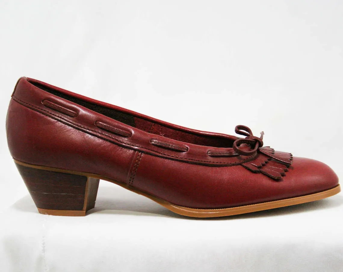 Size 8.5 M Leather Loafers by Dexter - High Quality - Preppy 1980s Fine Oxblood Brown Shoes - Preppie - Stacked Wood Heels - Deadstock