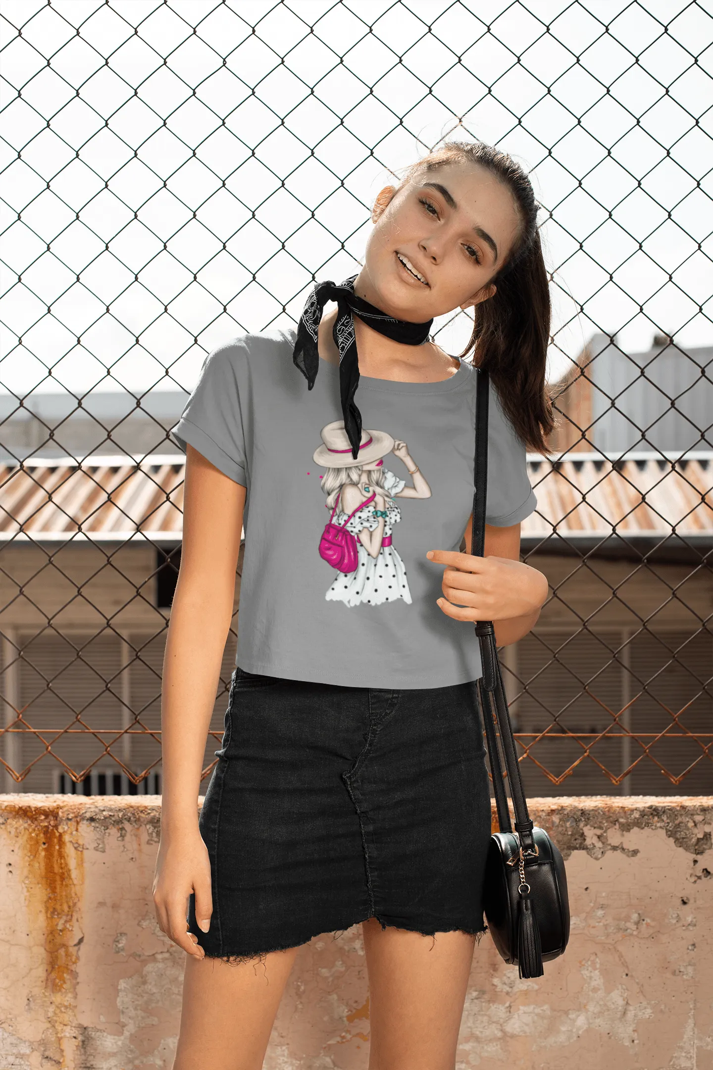 Stylish Connection Cropped Tee