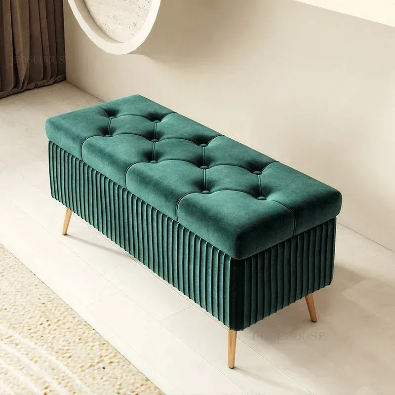 The Rock Throne – Velvet King of the Entryway