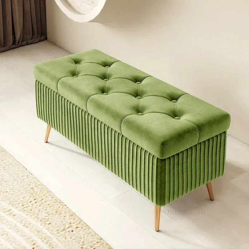 The Rock Throne – Velvet King of the Entryway