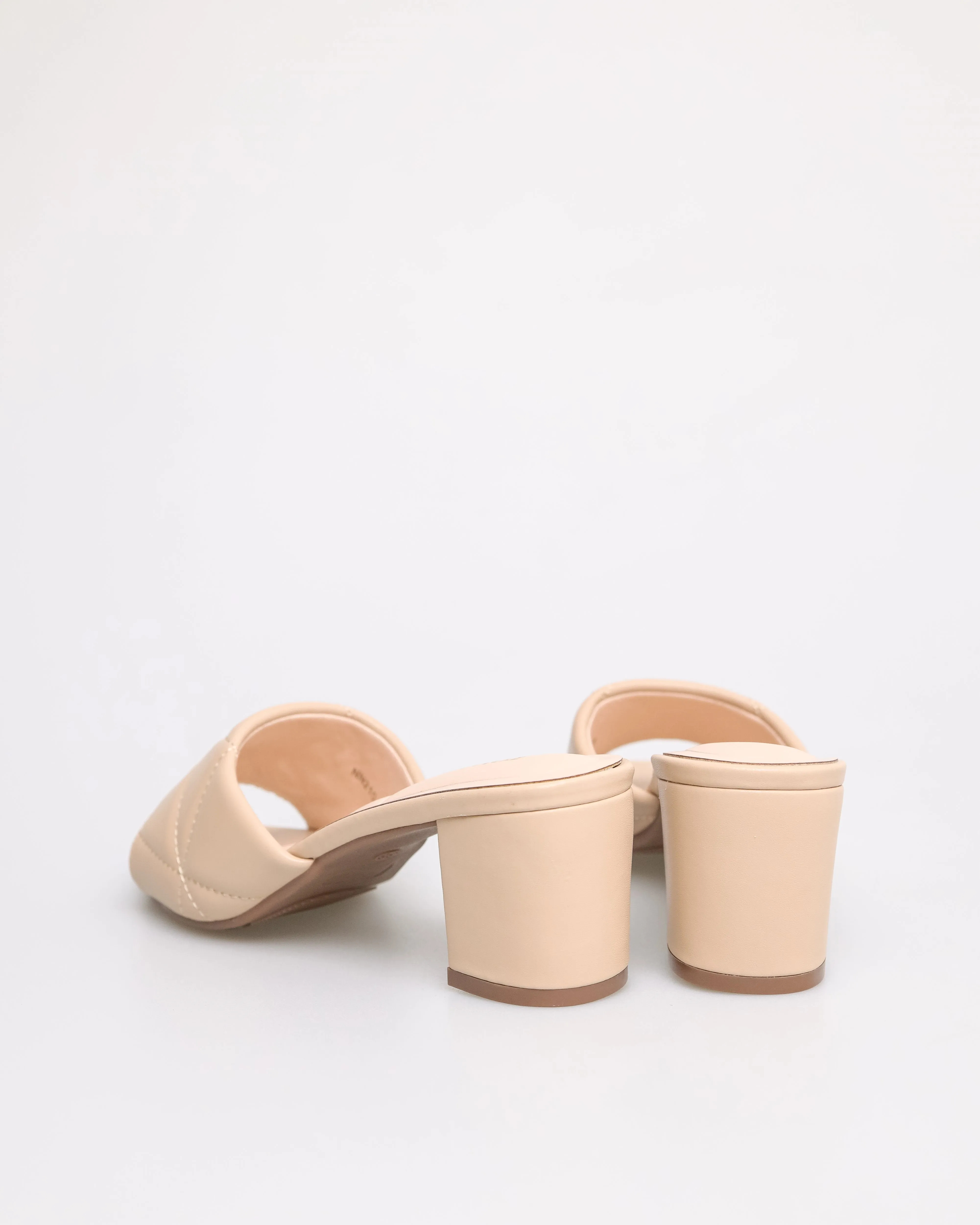 Tomaz NN210 Ladies Quilted Leather Block Heels