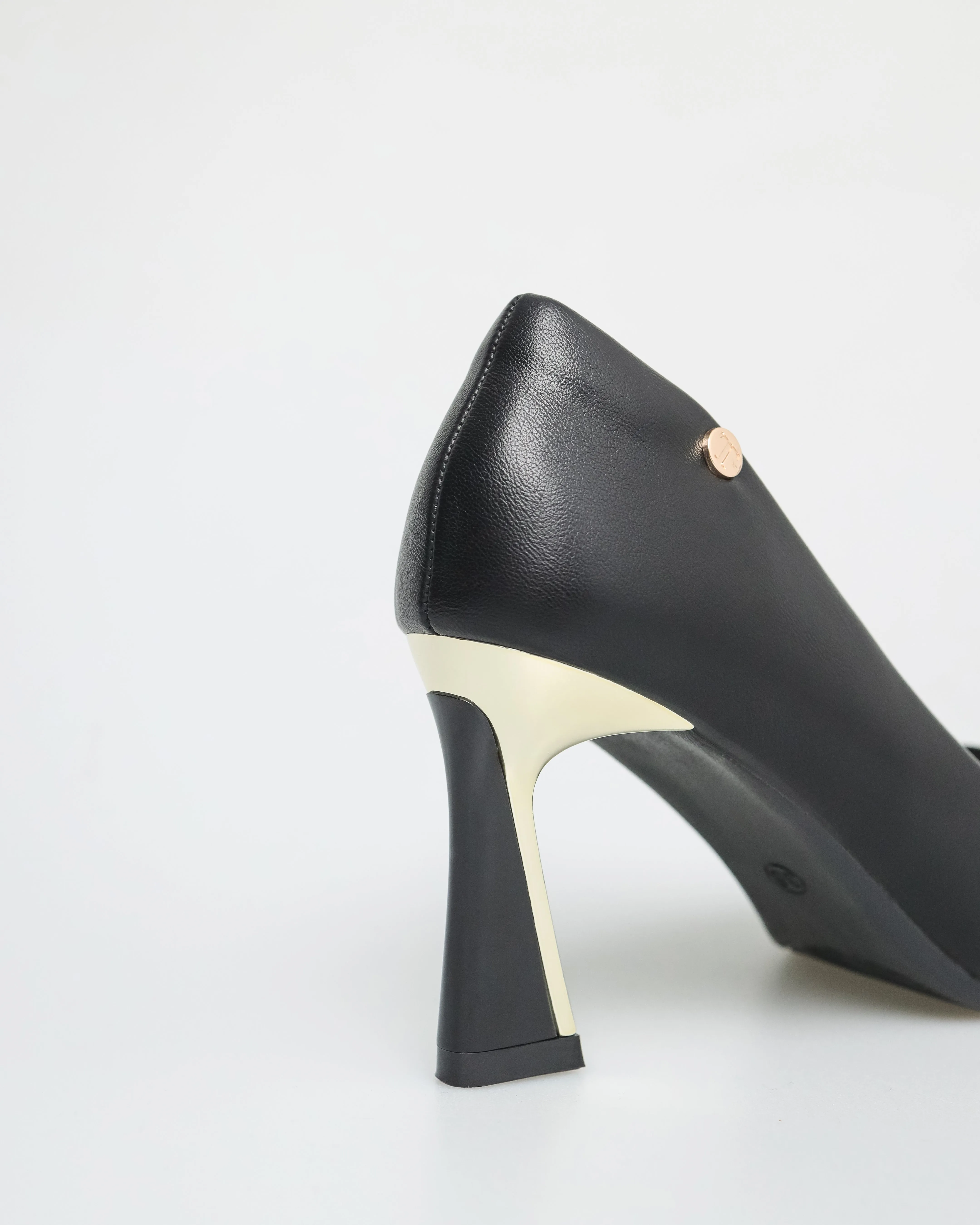 Tomaz NN239 Ladies Metallic Detail Pump Heels
