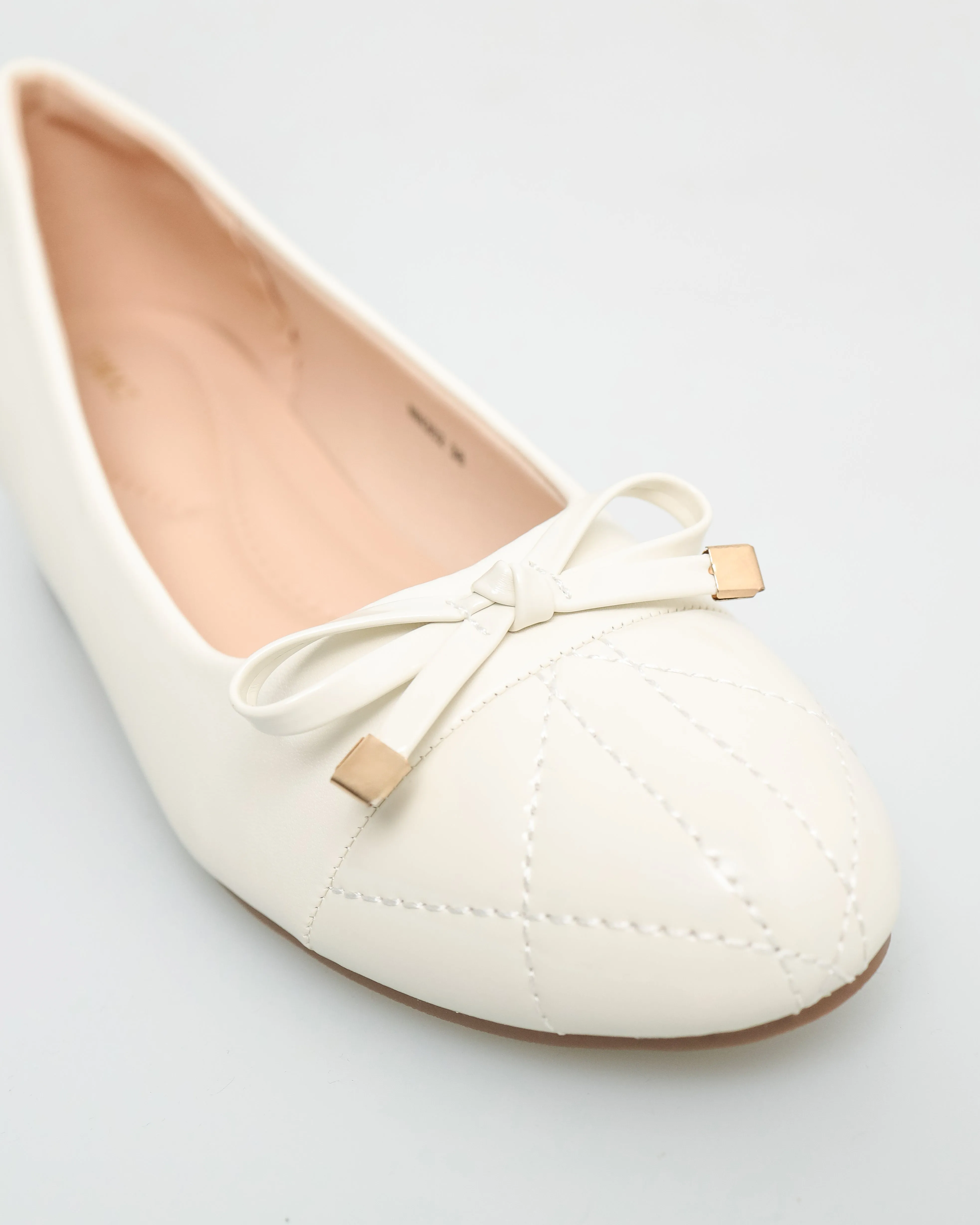 Tomaz NN302 Ladies Bow Heels