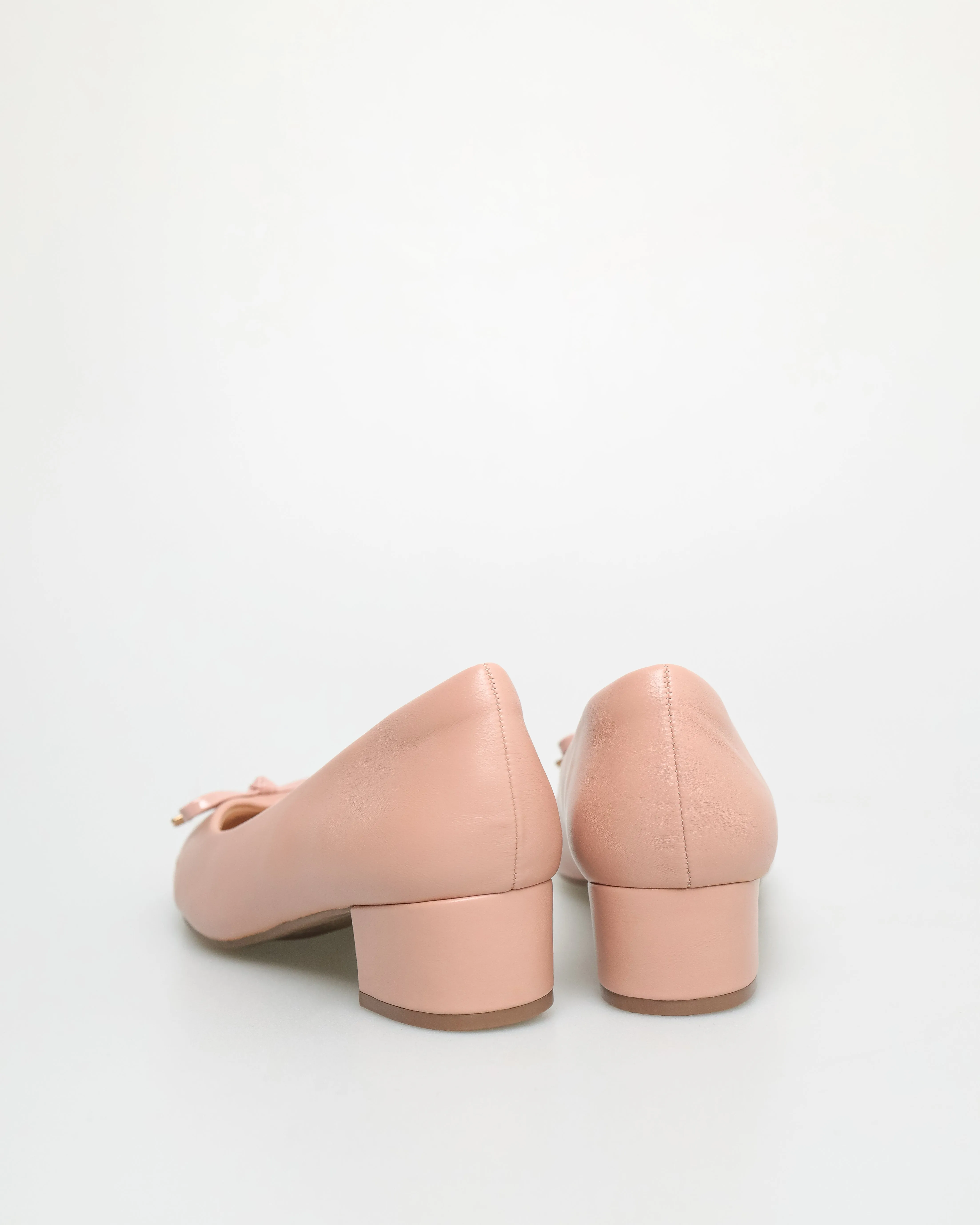 Tomaz NN302 Ladies Bow Heels