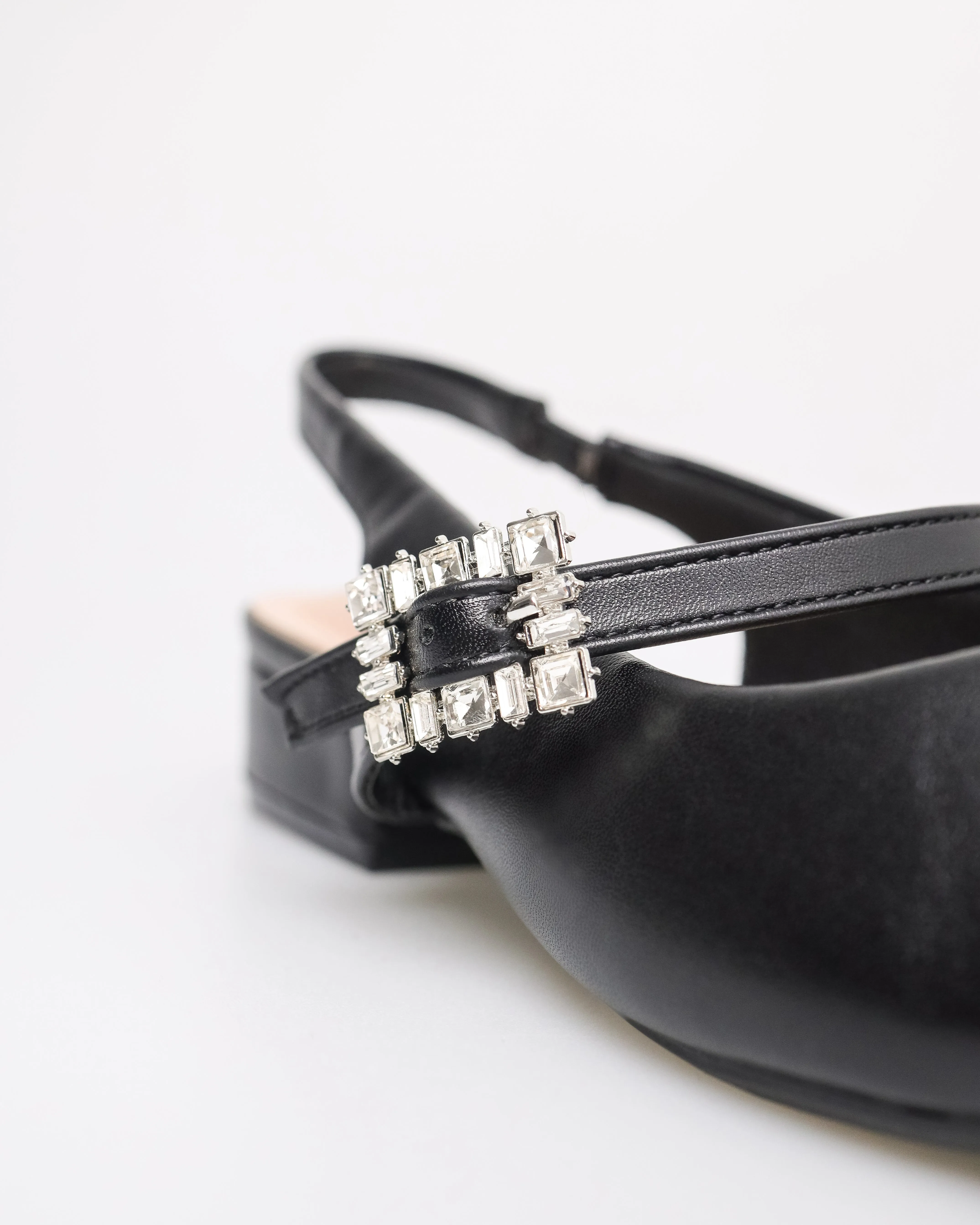 Tomaz NN430 Ladies Pointy Crystal Buckle Heels