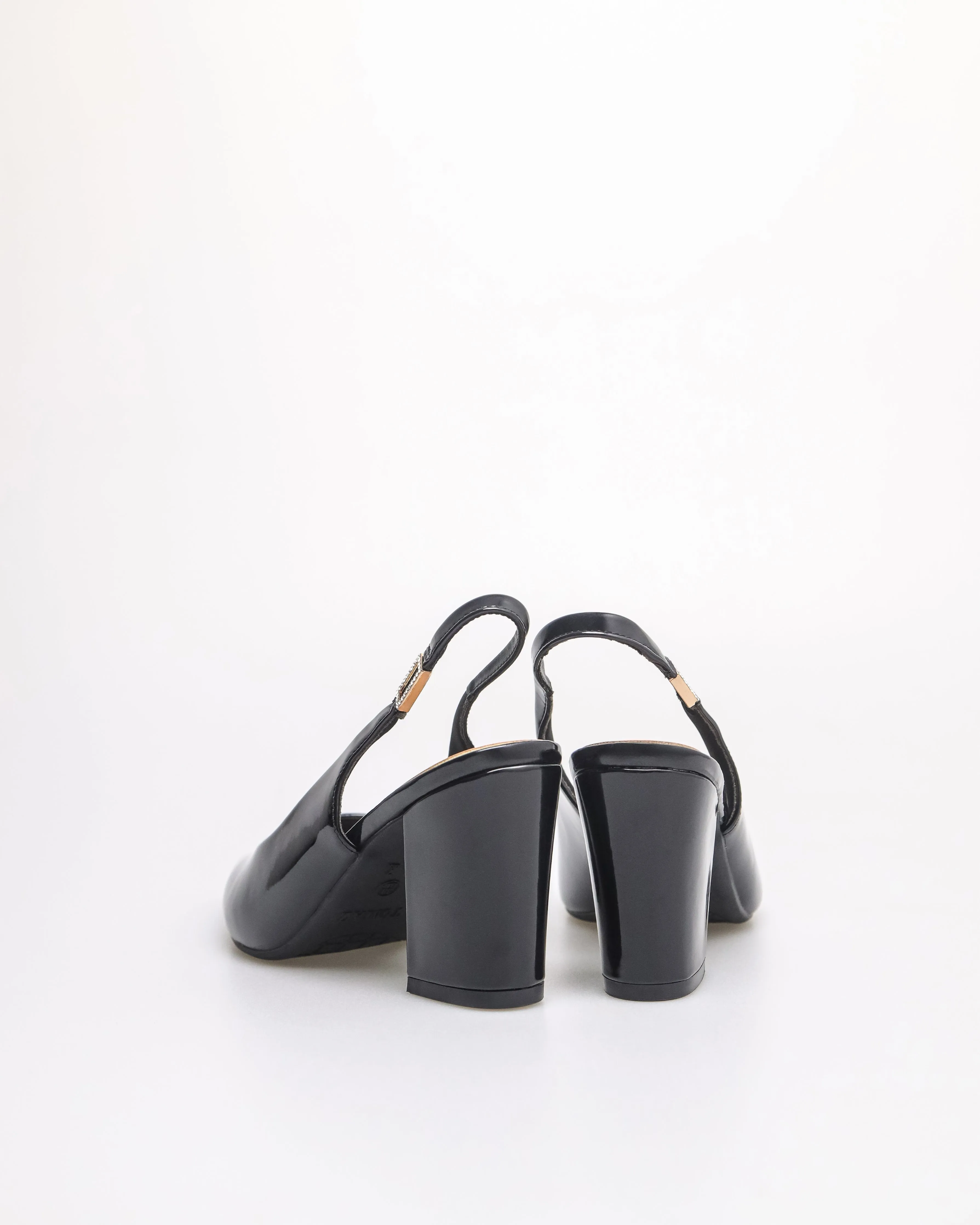 Tomaz NN439 Ladies Pointy Slingback Heels