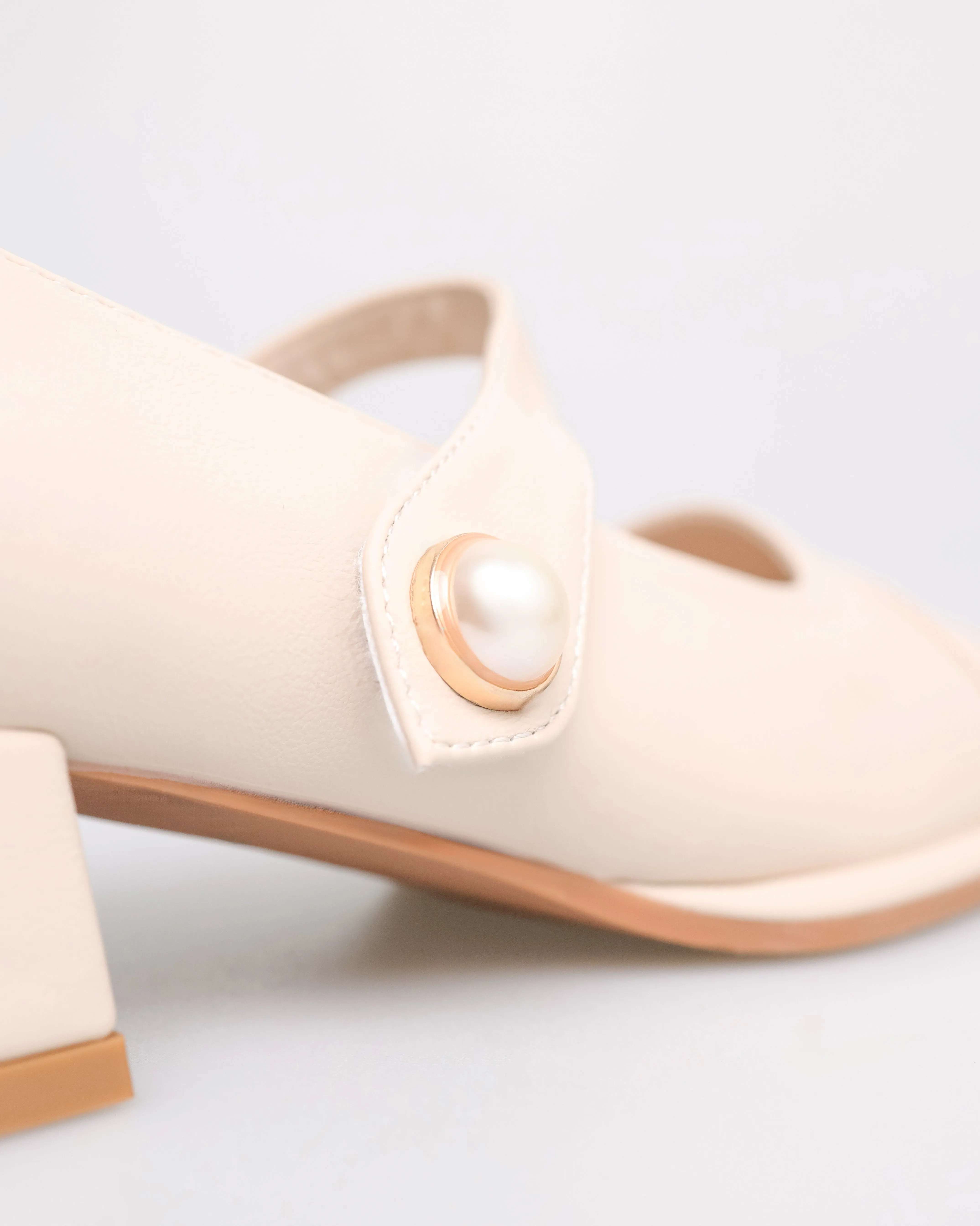 Tomaz NN487 Ladies Pearl Strap Heels