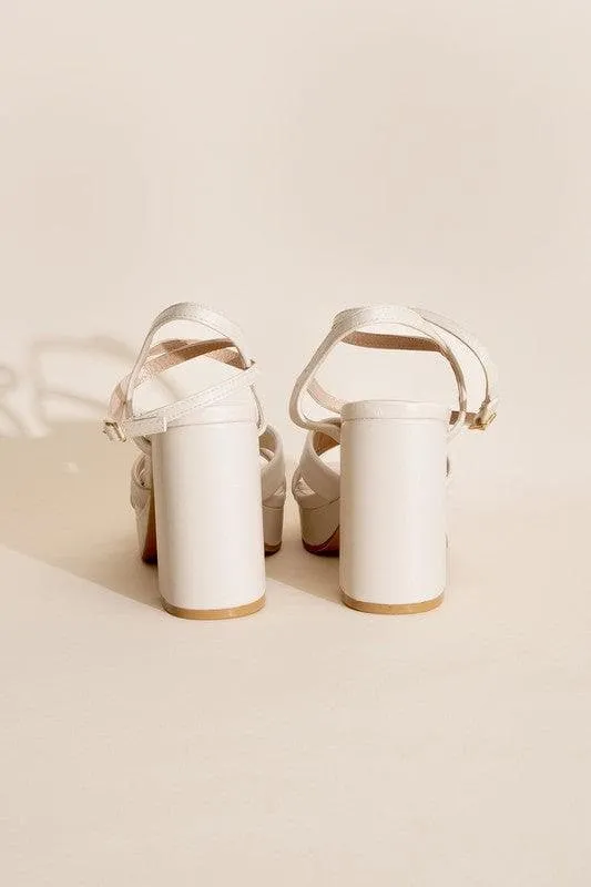 TOP MODA VALOR-1 Cross Ankle Strap Heels