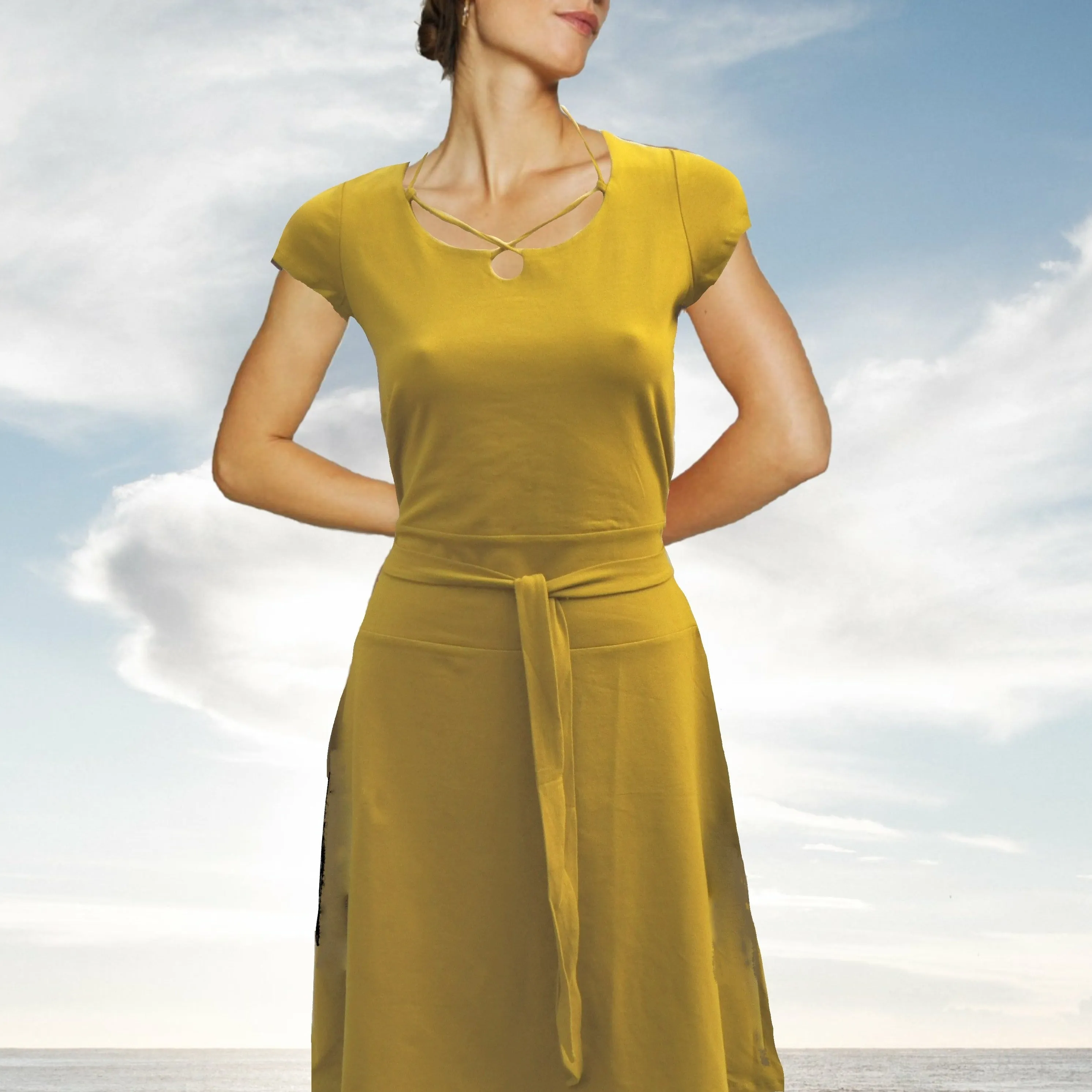 tricot jurkje met bijzondere hals / jersey dress with beautiful neckline