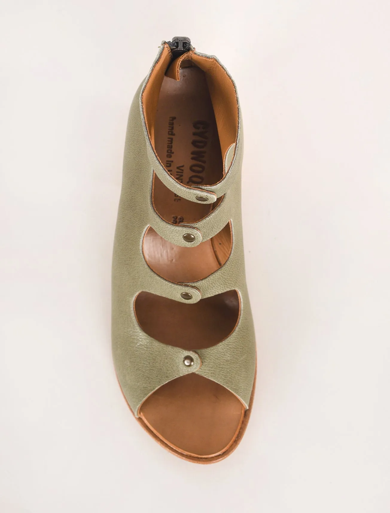 Unite Heel, Gray Green