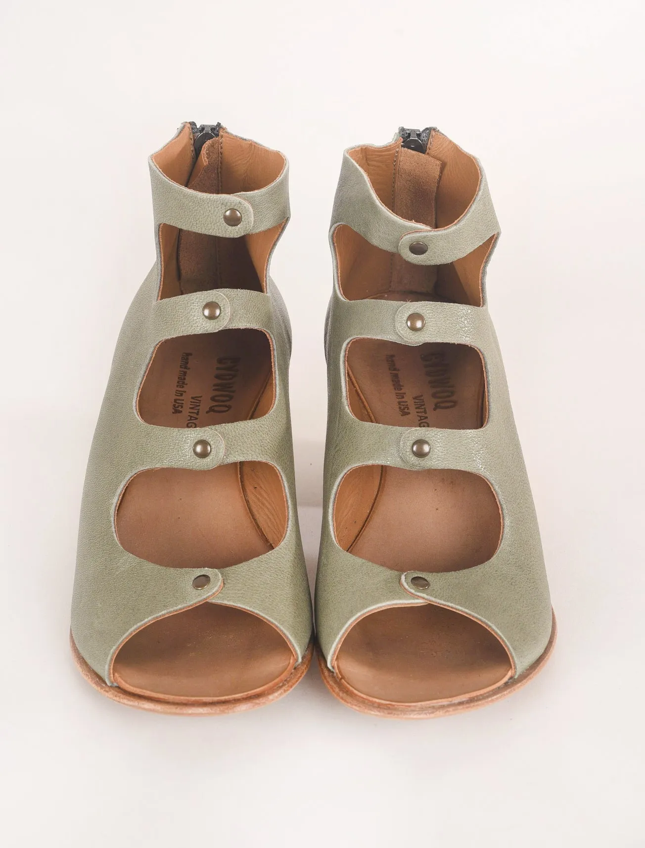 Unite Heel, Gray Green