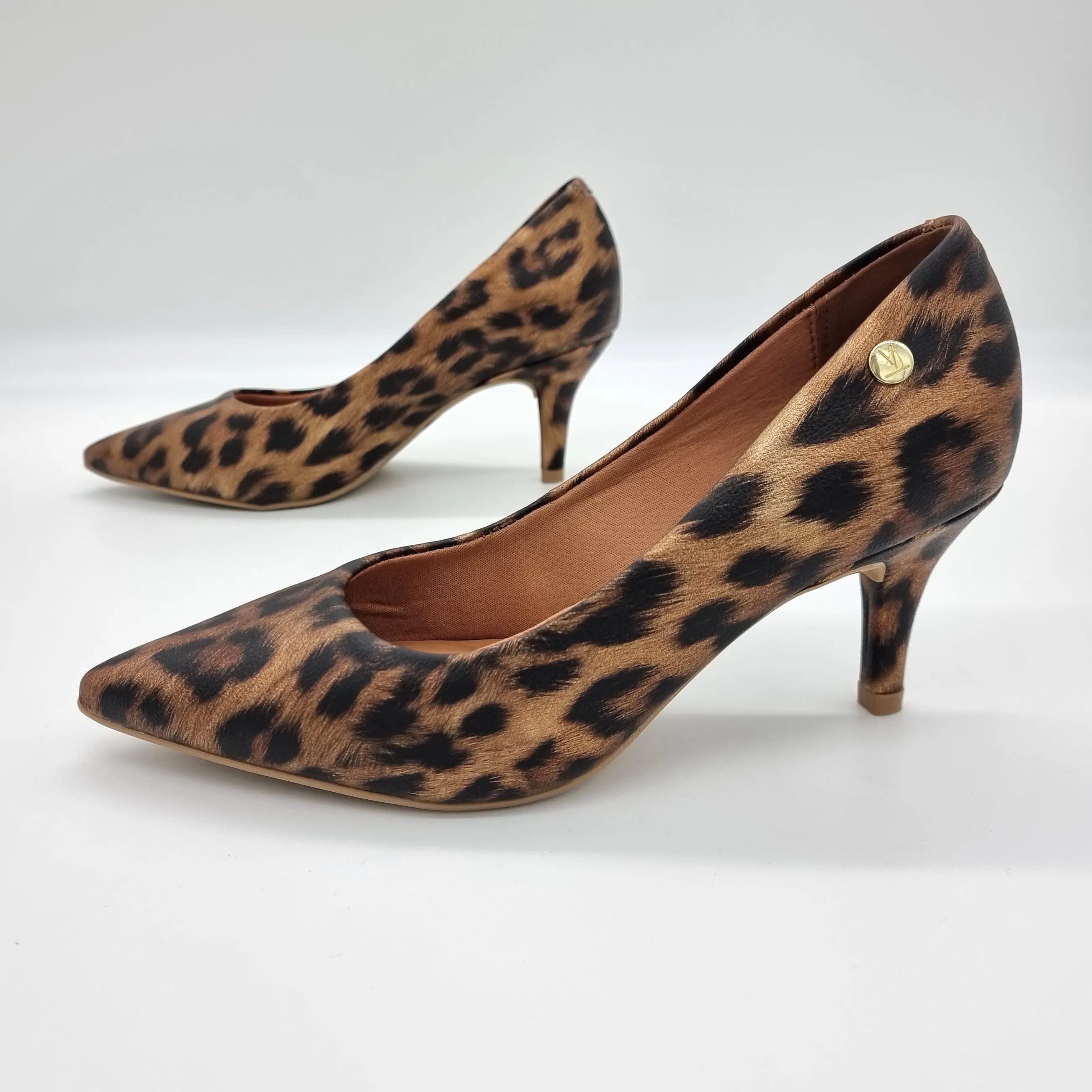 Vizzano 1185-702 Pointy Toe Pump in Multi Beige