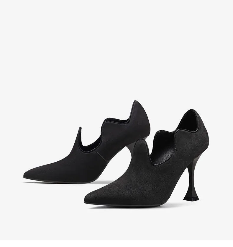 Wavy Pointed Toe High Heel Pumps
