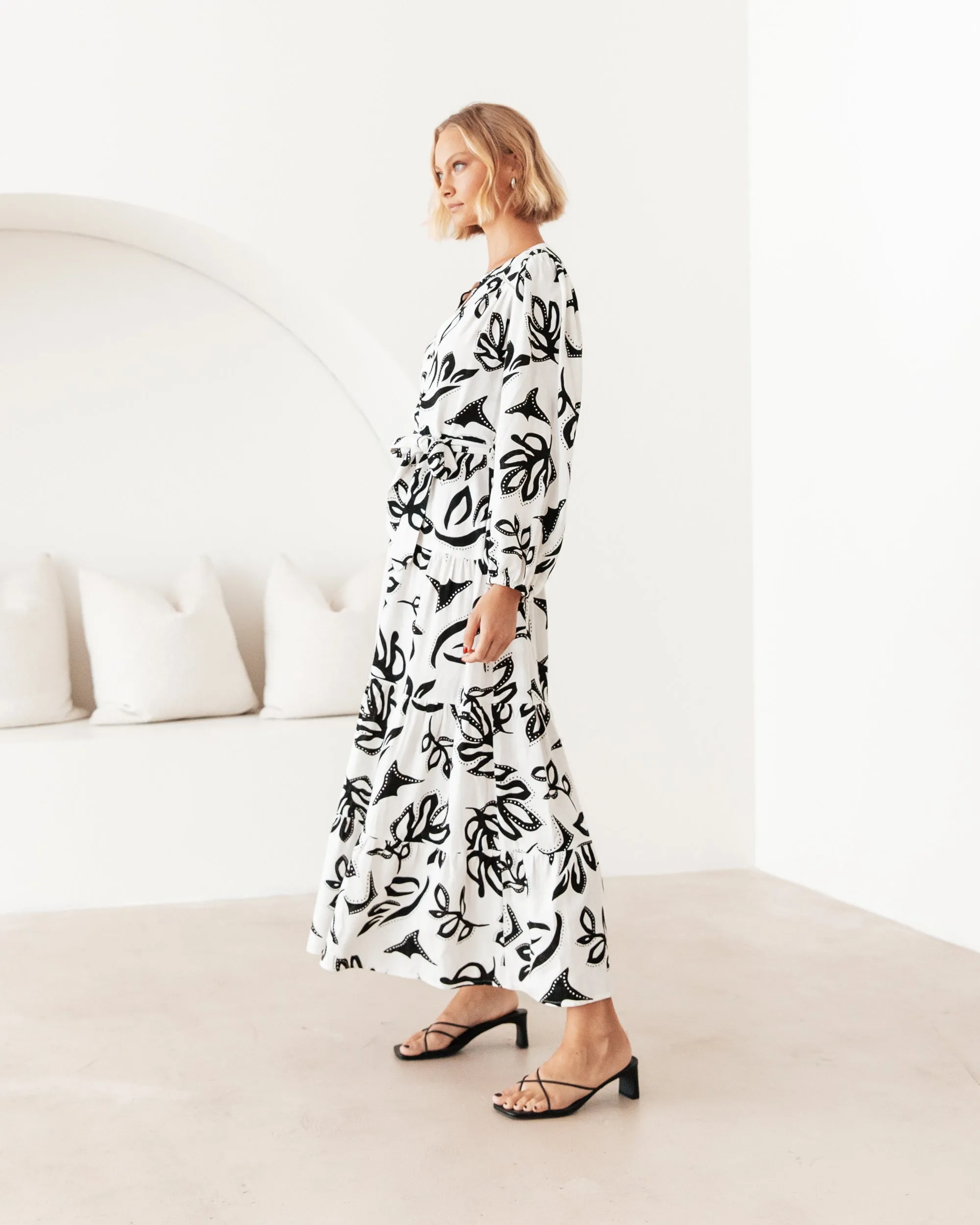 White Closet - Amanda Dress