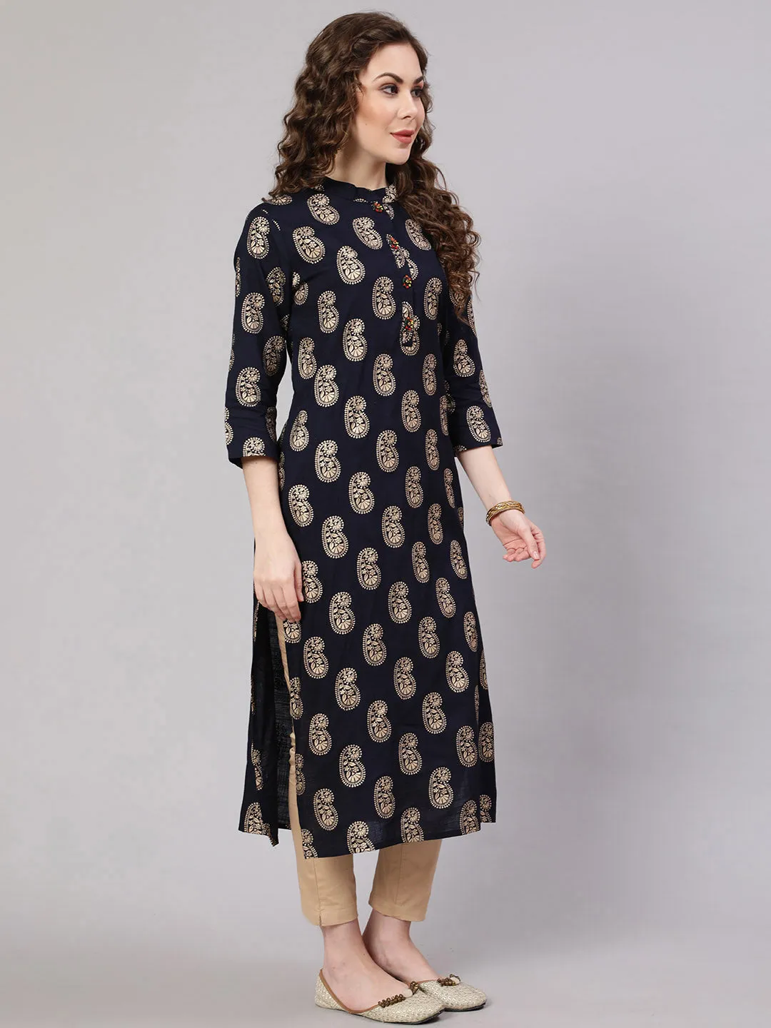 Women Navy Blue Rayon Slub Straight Kurta