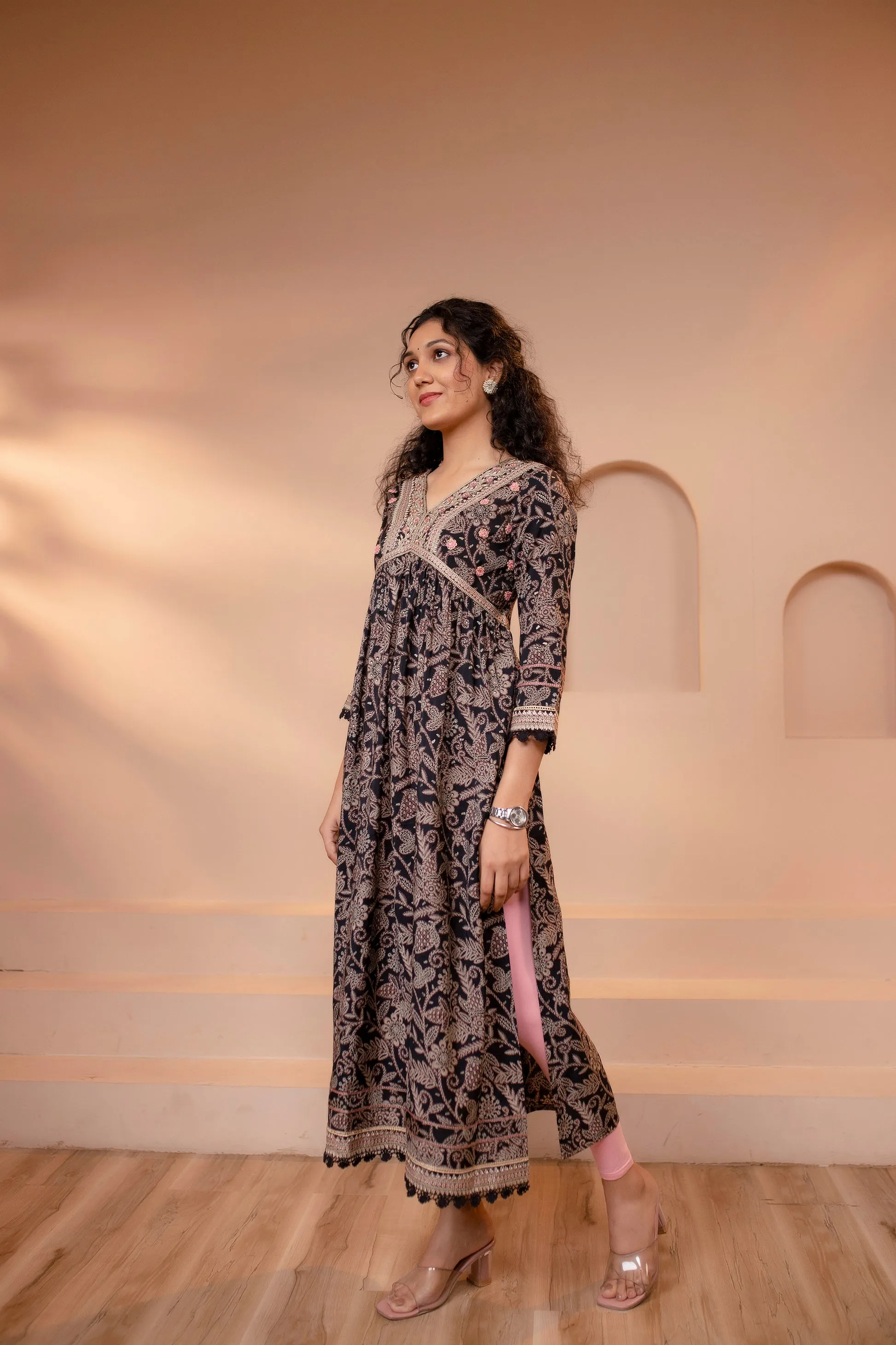 Women's Muslin Black Alia Cut A-line Kurta